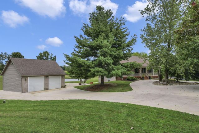 1350 Leonard Road NW, Baltimore, OH 43105