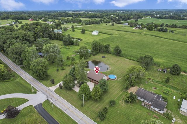 1350 Leonard Road NW, Baltimore, OH 43105