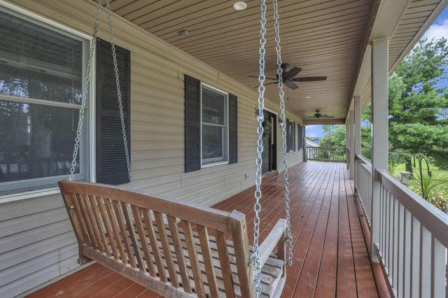 1350 Leonard Road NW, Baltimore, OH 43105