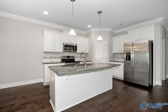 90 Moore Farm Circle 90, Huntsville, AL 35806