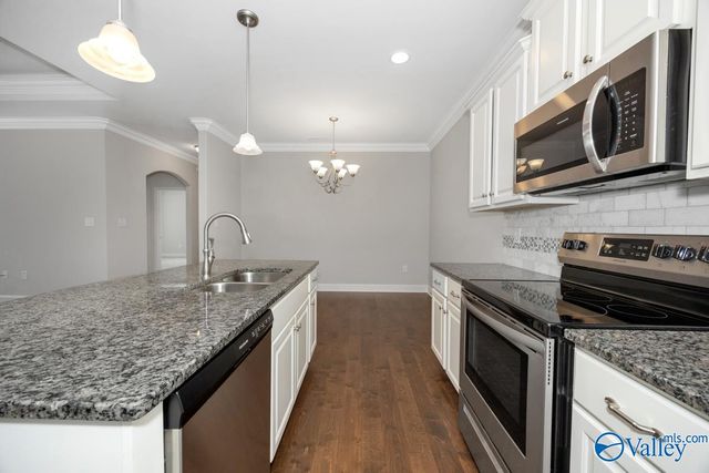 90 Moore Farm Circle 90, Huntsville, AL 35806