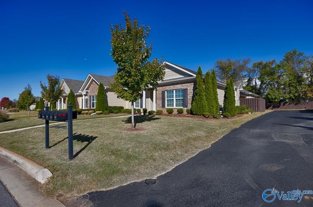 90 Moore Farm Circle 90, Huntsville, AL 35806