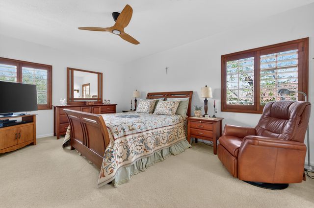 6711 Osage Circle, West Palm Beach, FL 33413