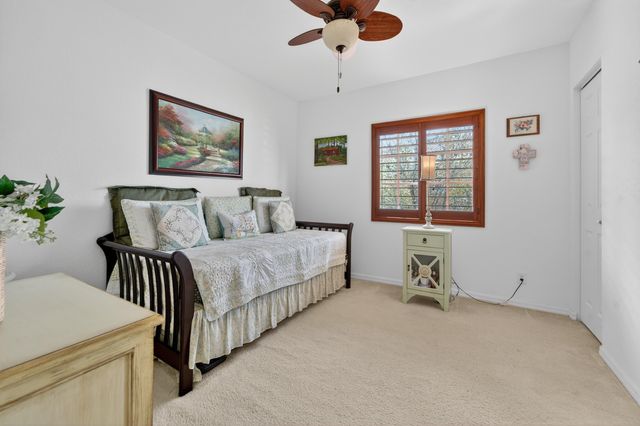 6711 Osage Circle, West Palm Beach, FL 33413