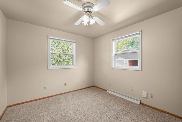 1906 W PINE STREET, Appleton, WI 54914