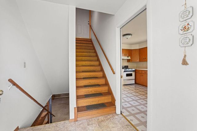 1906 W PINE STREET, Appleton, WI 54914
