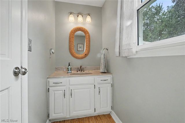 7370 LaCosta Drive, Hudson, OH 44236