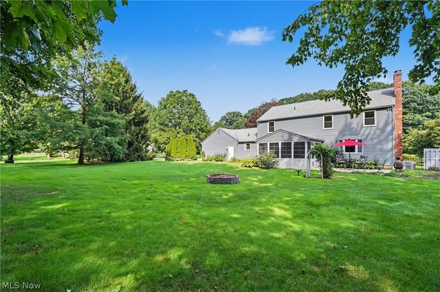 7370 LaCosta Drive, Hudson, OH 44236