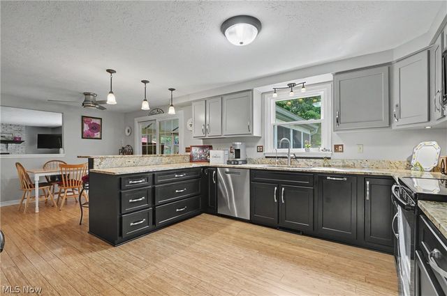 7370 LaCosta Drive, Hudson, OH 44236