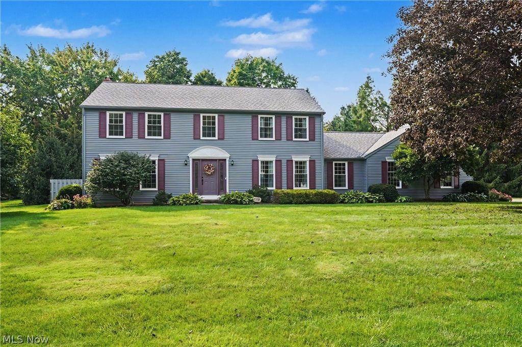 7370 LaCosta Drive, Hudson, OH 44236