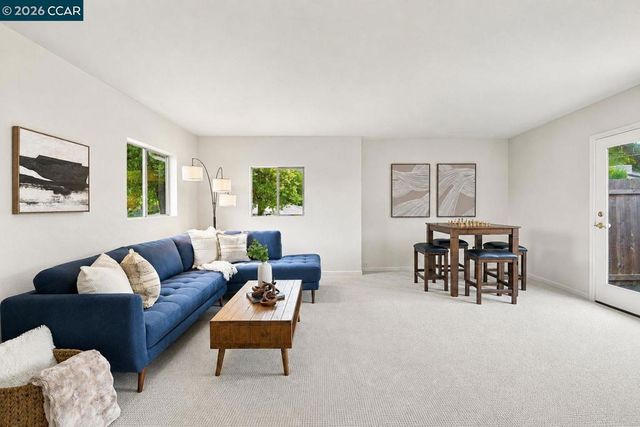 2481 Larkey Ln, Walnut Creek, CA 94597