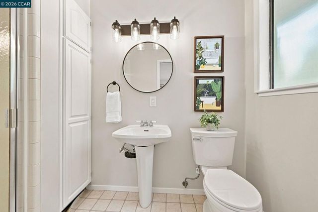 2481 Larkey Ln, Walnut Creek, CA 94597