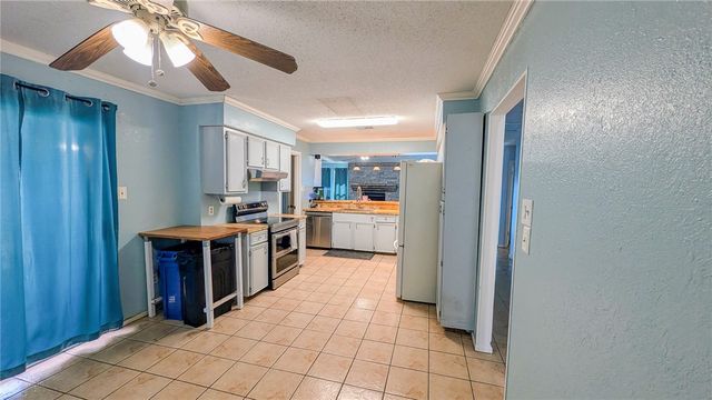 4913 Creekbend Road, Corpus Christi, TX 78413