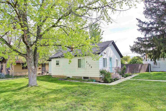 2124 S Kerr St, Boise, ID 83705