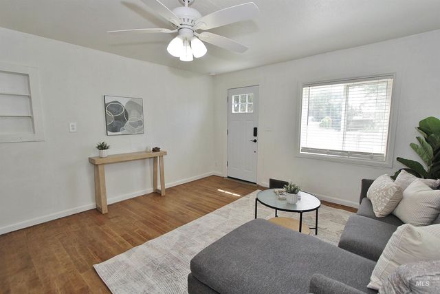 2124 S Kerr St, Boise, ID 83705