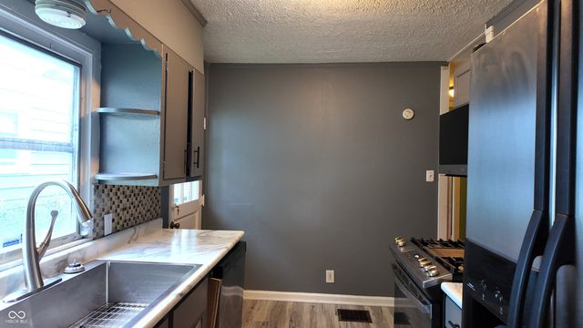 3801 E 36th Street, Indianapolis, IN 46218