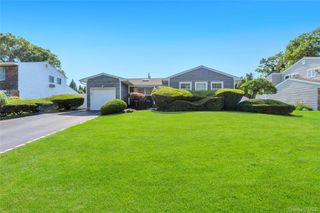 22 Dover Hill Drive, Nesconset, NY 11767