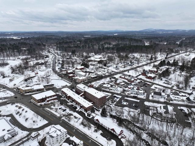 8 Main St Apt 11, Jaffrey, NH 03452