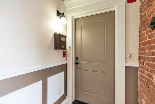 8 Main St Apt 11, Jaffrey, NH 03452