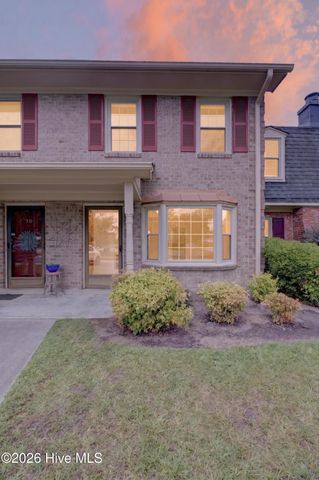 51 Barnes Street, Greenville, NC 27858