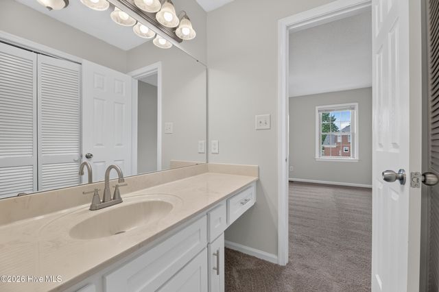 51 Barnes Street, Greenville, NC 27858