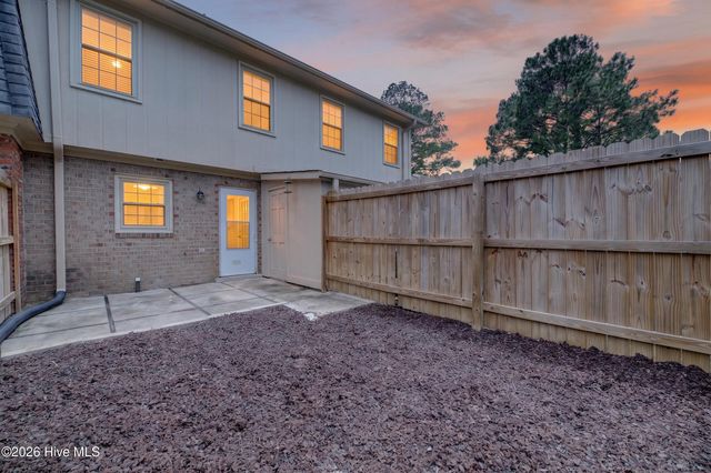 51 Barnes Street, Greenville, NC 27858
