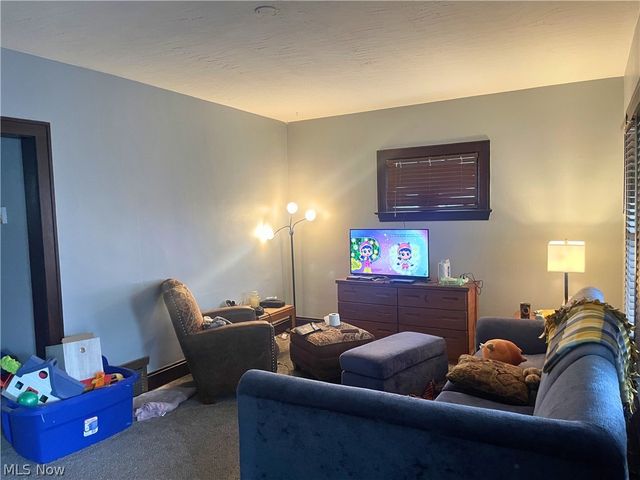 2014 Hood Avenue, Cleveland, OH 44109