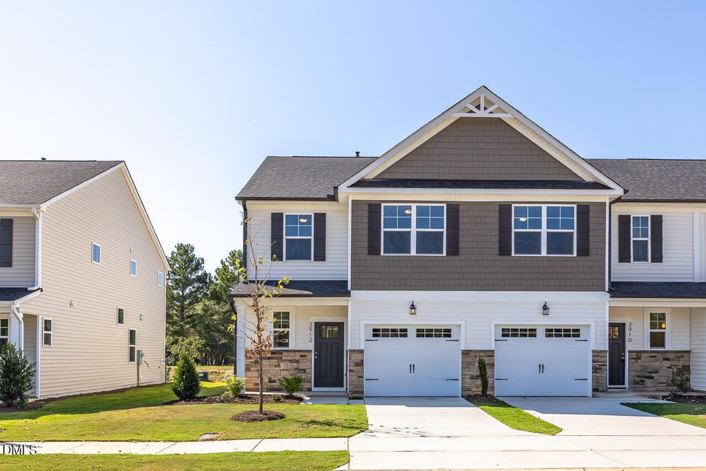 3818 Well Fleet Drive, Fuquay Varina, NC 27592