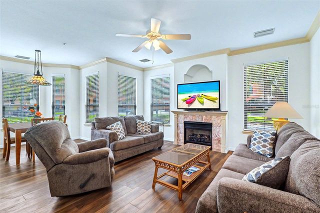 2746 VIA TIVOLI 110B, Clearwater, FL 33764