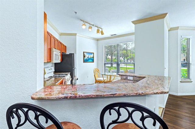 2746 VIA TIVOLI 110B, Clearwater, FL 33764