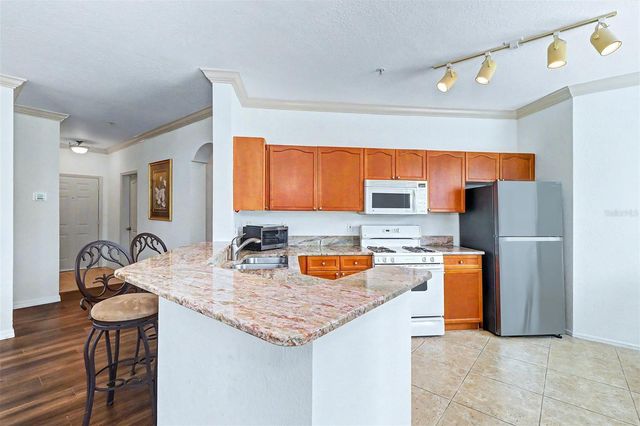 2746 VIA TIVOLI 110B, Clearwater, FL 33764