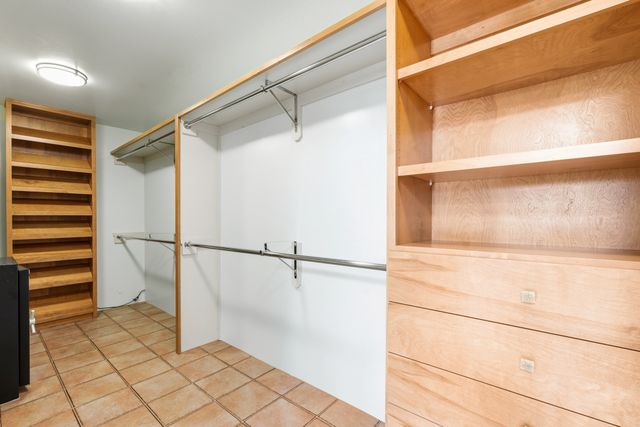 7622 Old Santa Fe, Santa Fe, NM 87505