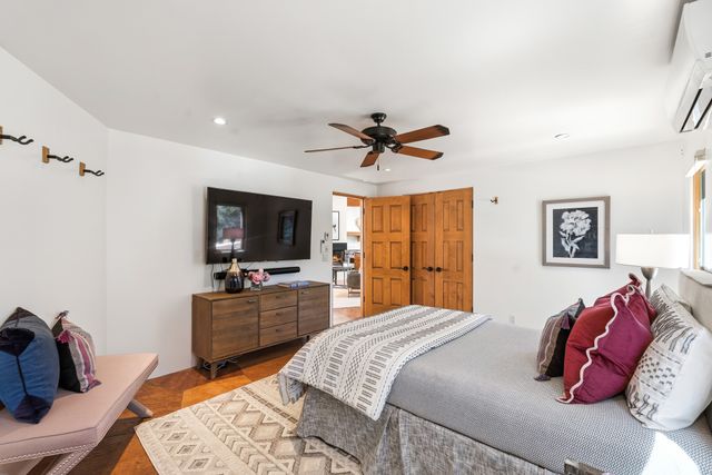 7622 Old Santa Fe, Santa Fe, NM 87505