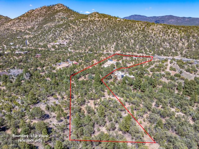 7622 Old Santa Fe, Santa Fe, NM 87505