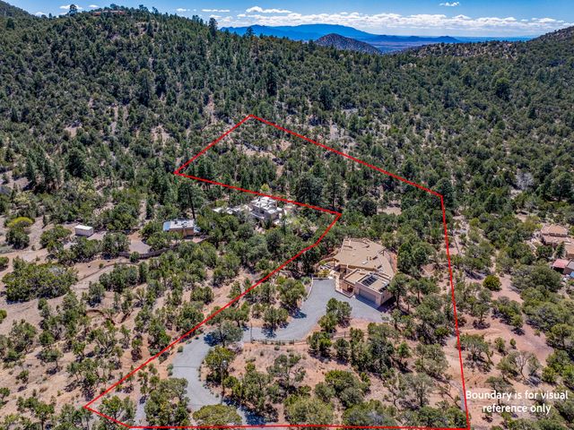 7622 Old Santa Fe, Santa Fe, NM 87505