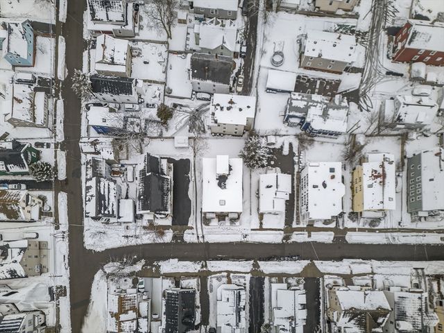 10-16 Stephen St 5, Lynn, MA 01902