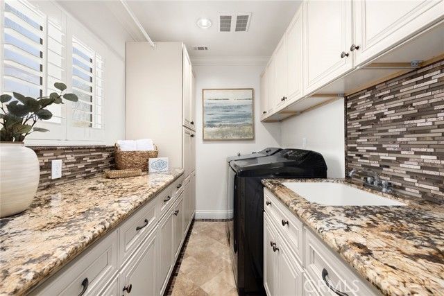 4456 W 140th Street, Hawthorne, CA 90250