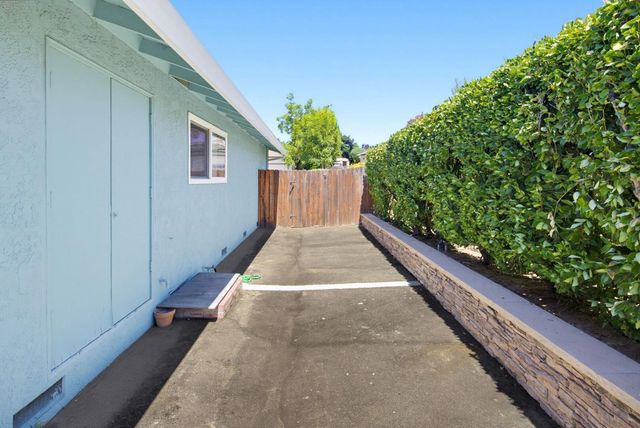 7554 Tipperary Way, Citrus Heights, CA 95610