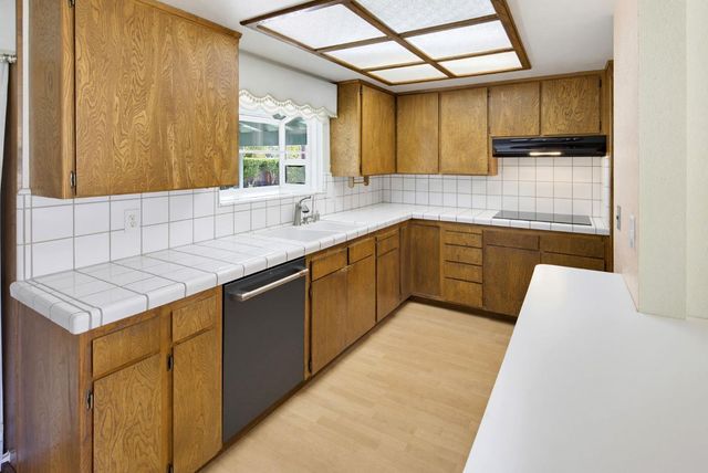 7554 Tipperary Way, Citrus Heights, CA 95610