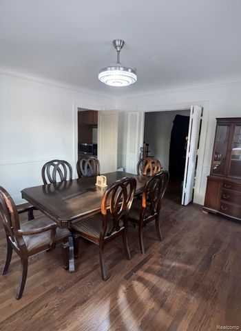 2112 Miller Road, Flint, MI 48503