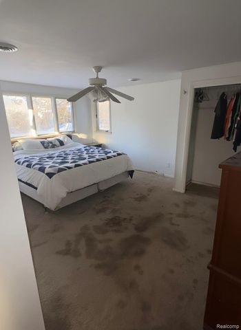 2112 Miller Road, Flint, MI 48503