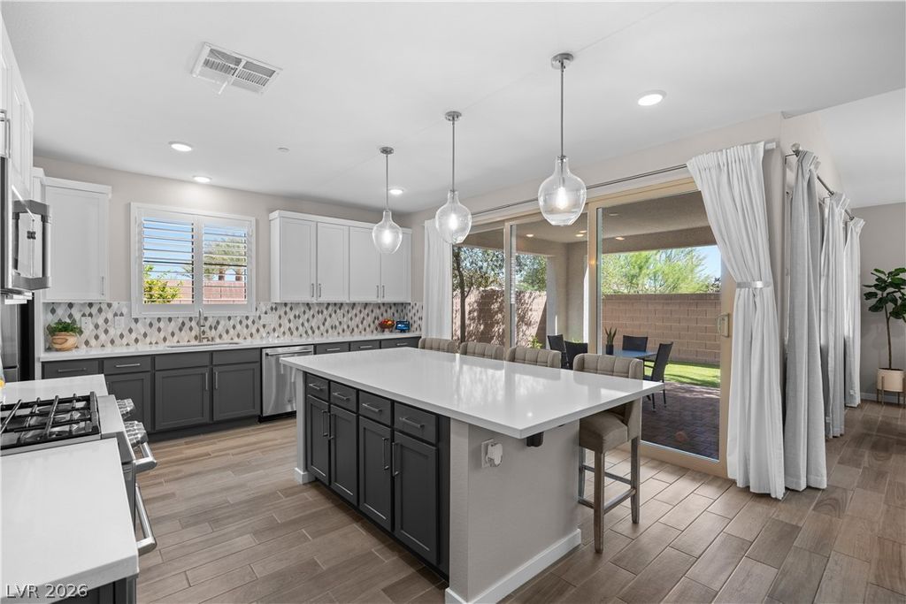 758 Faircliff Court, Henderson, NV 89052 — exterior