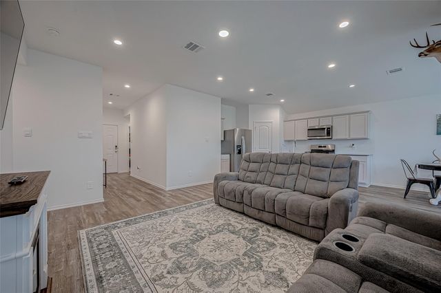 40603 Pine Spruce Lane, Magnolia, TX 77354