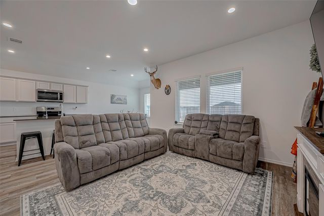 40603 Pine Spruce Lane, Magnolia, TX 77354