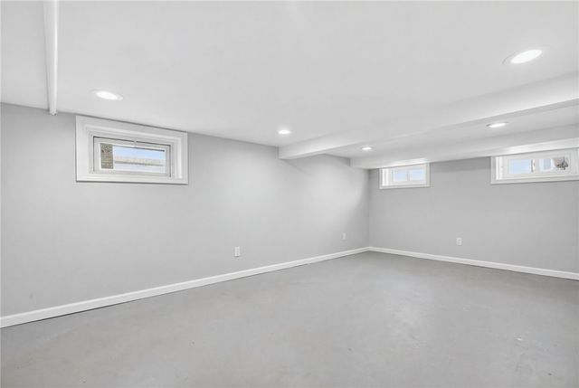 2941 Pawtucket Avenue, East Providence, RI 02915