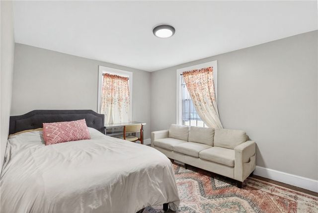 2941 Pawtucket Avenue, East Providence, RI 02915