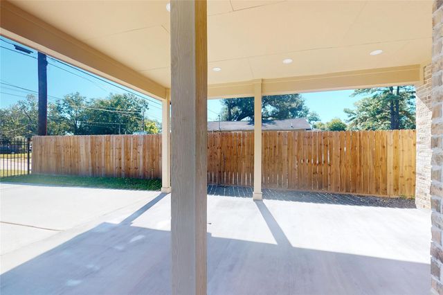 8709 Wheatley Street A, Houston, TX 77088