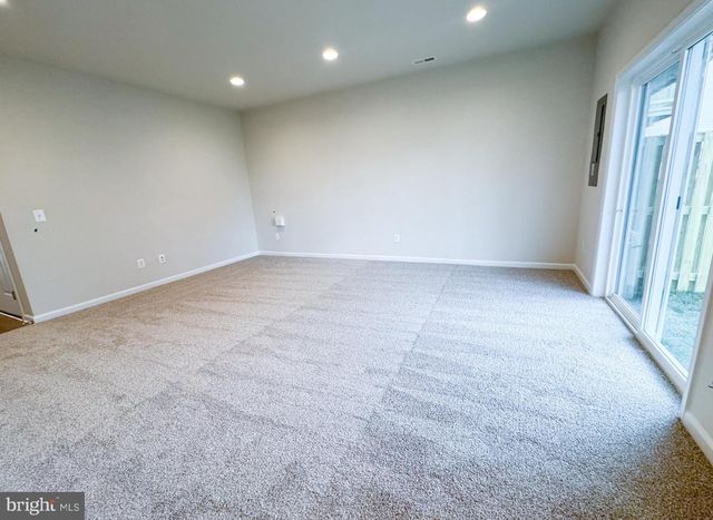 110 FLAXEN MANE CT, Stephenson, VA 22656