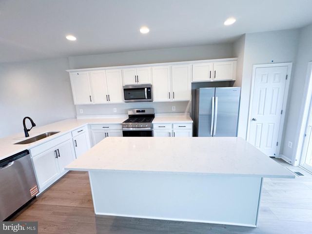 110 FLAXEN MANE CT, Stephenson, VA 22656