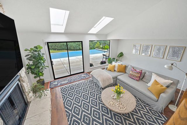 6325 Reservoir Dr, Granite Bay, CA 95746